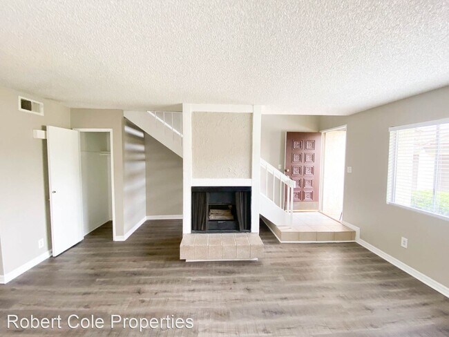 Building Photo - 2 br, 1.5 bath House - 1186 Mohave Drive