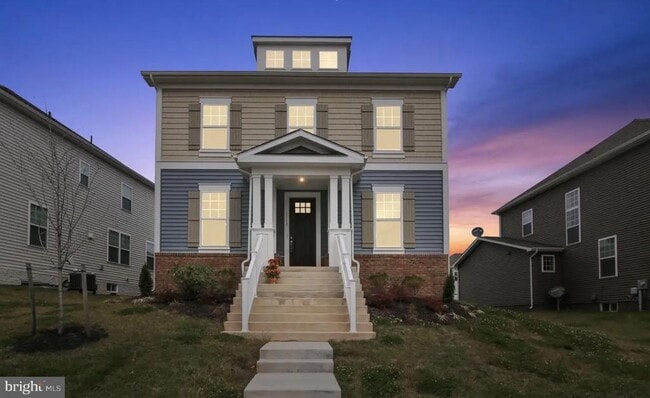 Building Photo - 1113 Saxton Dr