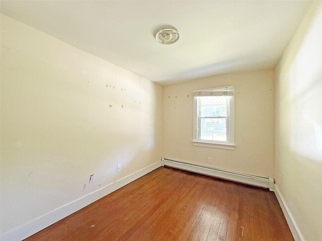 Building Photo - 1035 Parkway St