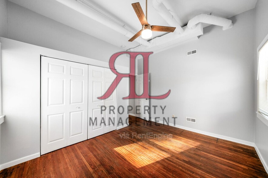 Building Photo - 722 Sheridan Ave