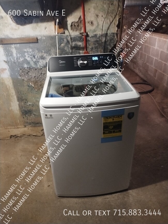 Building Photo - 600 Sabin Ave E