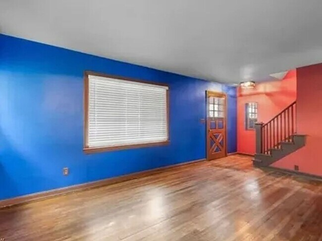 Building Photo - Robinson beautiful home