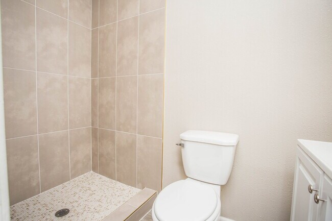 Building Photo - "Charming 4-Bedroom Home with Granite Touches & Gleaming Hardwood Floors in Lubbock!"
