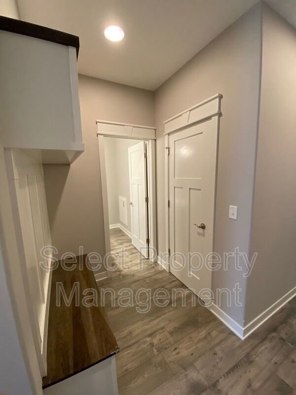 Building Photo - 12581 Berkhill Cv