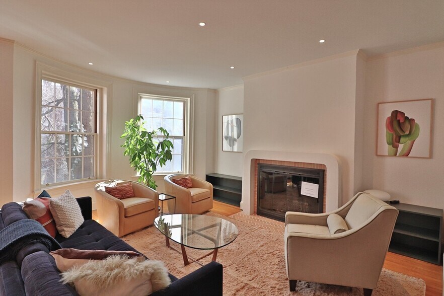 Primary Photo - 141 Beaconsfield Rd