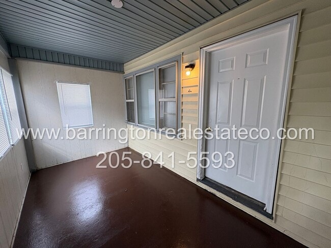 Building Photo - 920 Jackson Blvd