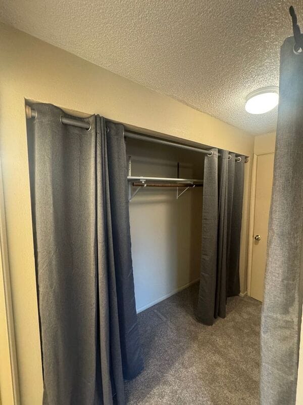 Building Photo - 2685 12th Pl SE