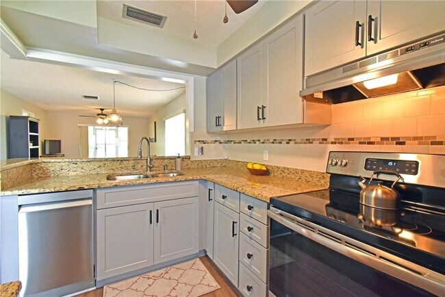 Building Photo - 3683 Trophy Blvd