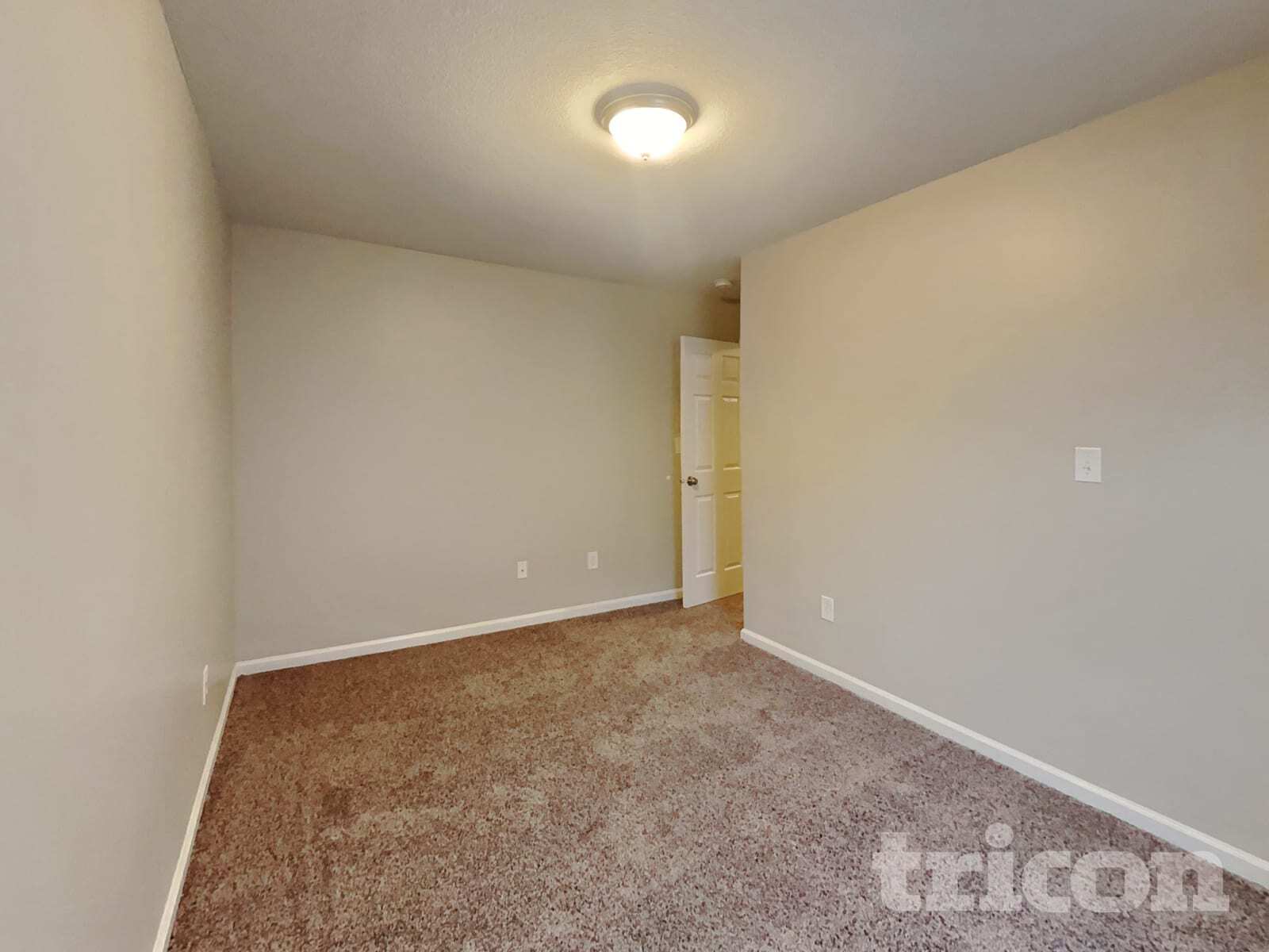 Building Photo - 15436 Dusty Trail