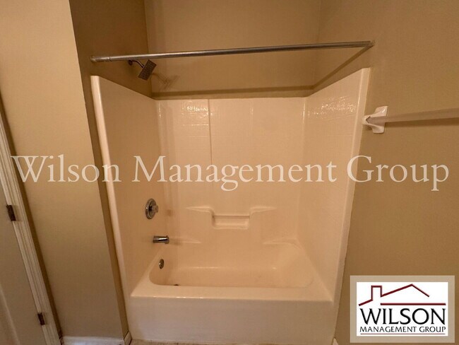 Building Photo - 2226 Brandywine Falls Way