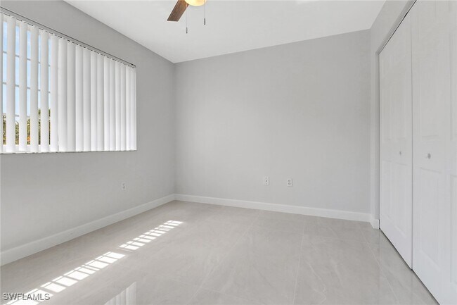 Building Photo - 1210 Wildwood Lakes Blvd