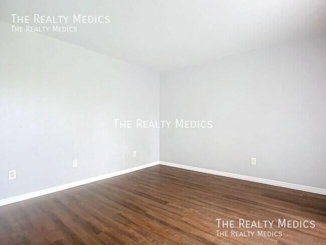 Building Photo - 164 Sweetgum Ln