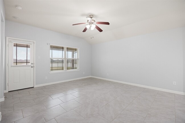 Building Photo - 18223 Mulberry Spring Cir