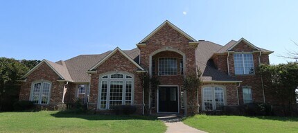 Building Photo - 5700 FM 424-