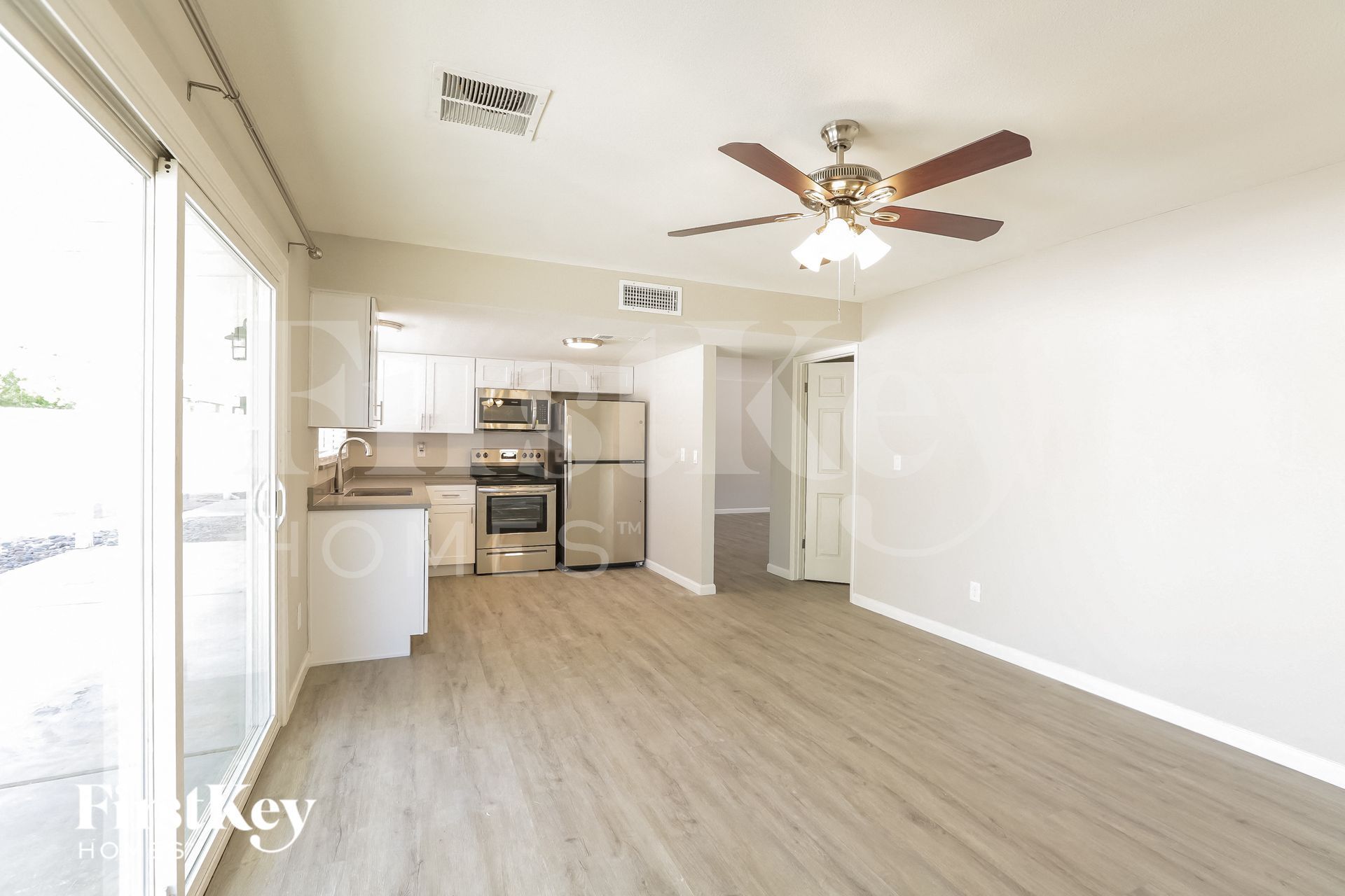 Building Photo - 4564 W Onyx Ave