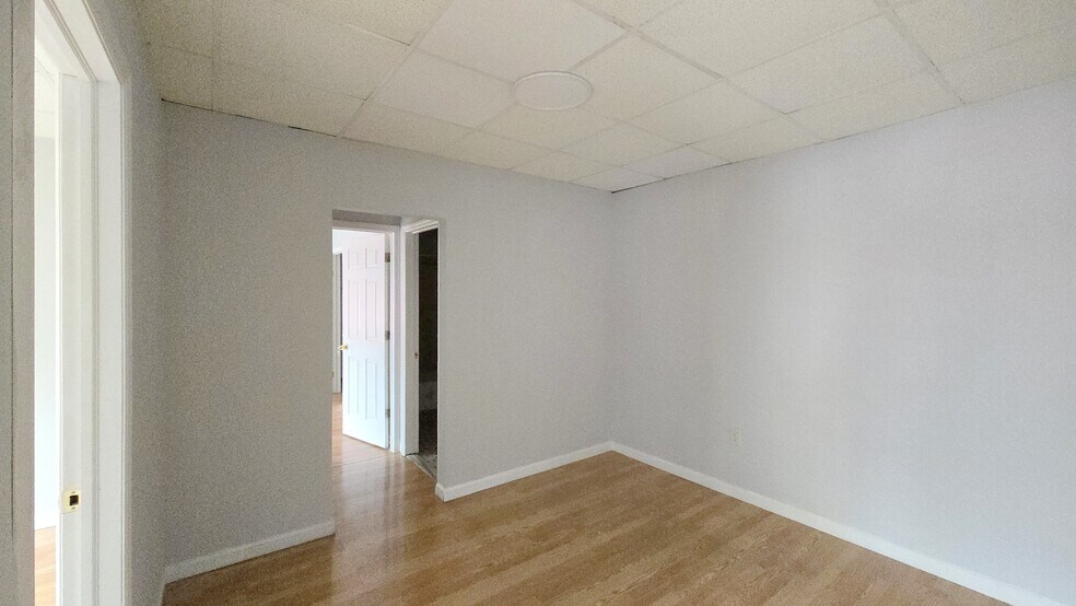 Living Room - 61 Broadway