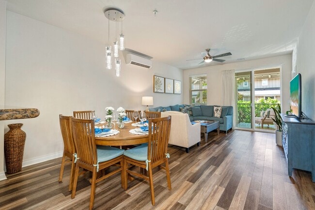 Building Photo - Beautiful Fully Furnished, 3 Bed/2 Bath Kai Ani Village Townhome