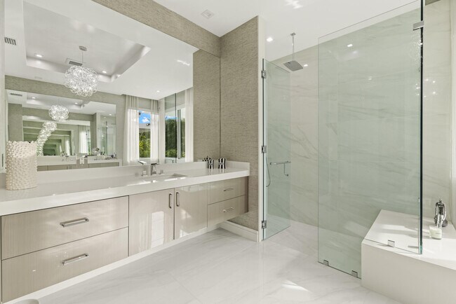 Building Photo - 402 Ocean One Ln