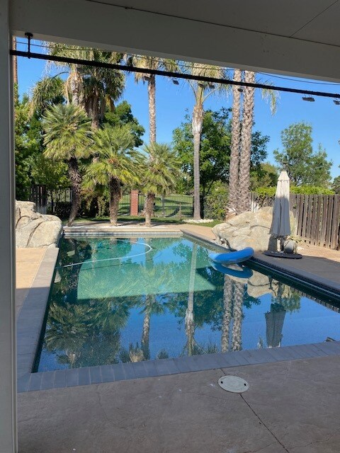 Building Photo - 5460 Azure Ct