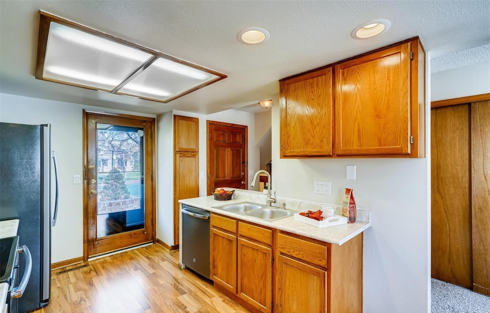 kitchen - 4226 S Granby St