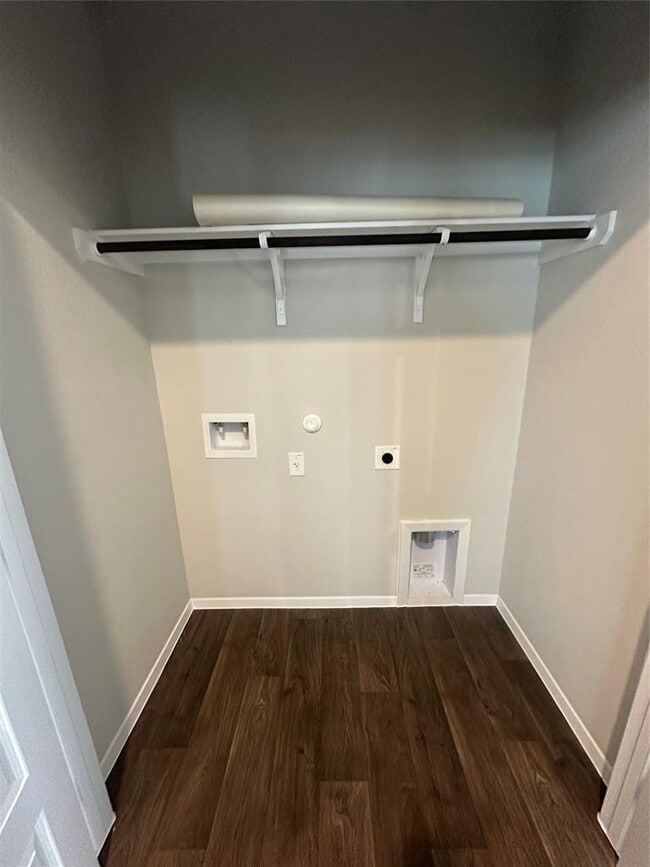 Building Photo - 2709 Derwent Dr