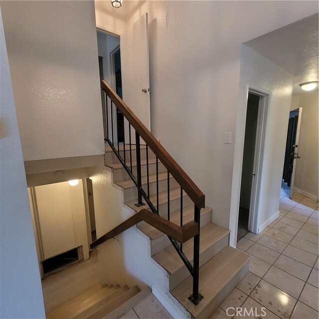 Building Photo - 2309 E Curtis Ct