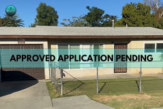 Building Photo - Welcome home to this beautifully refreshed...