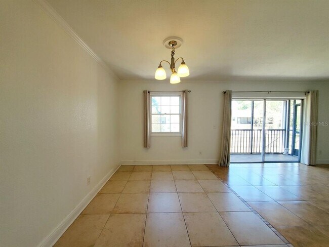Building Photo - 13832 Orange Sunset Dr