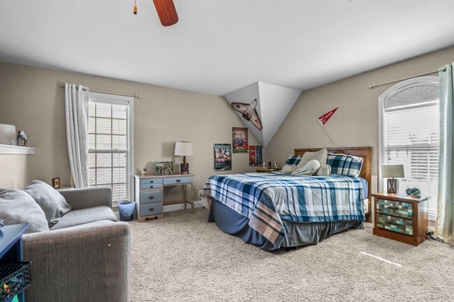 Building Photo - 951 Willow Circle