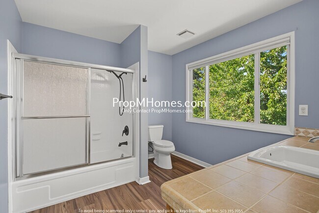 Building Photo - 8271 SW 184th Ave