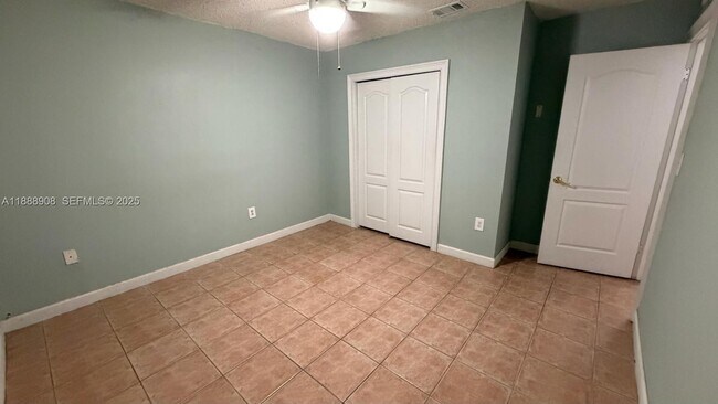 Building Photo - 15430 SW 81st Cir Ln