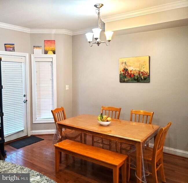 Building Photo - 3709 Fords Ln