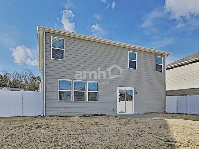 Building Photo - 409 Charity Lane