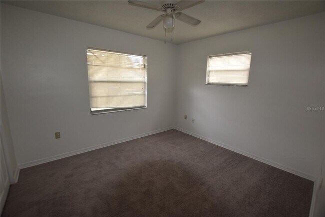 Building Photo - 2762 Clear Cove Ln