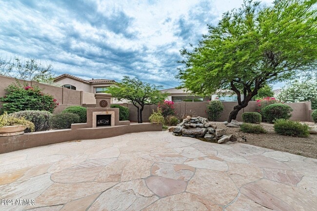 Building Photo - 11473 E Blanche Dr
