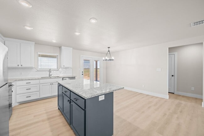 Building Photo - 10601 East C R 7400