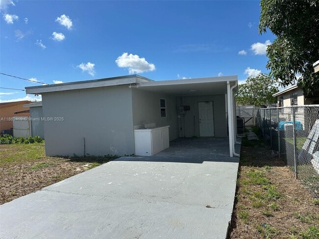Building Photo - 10745 SW 222nd St
