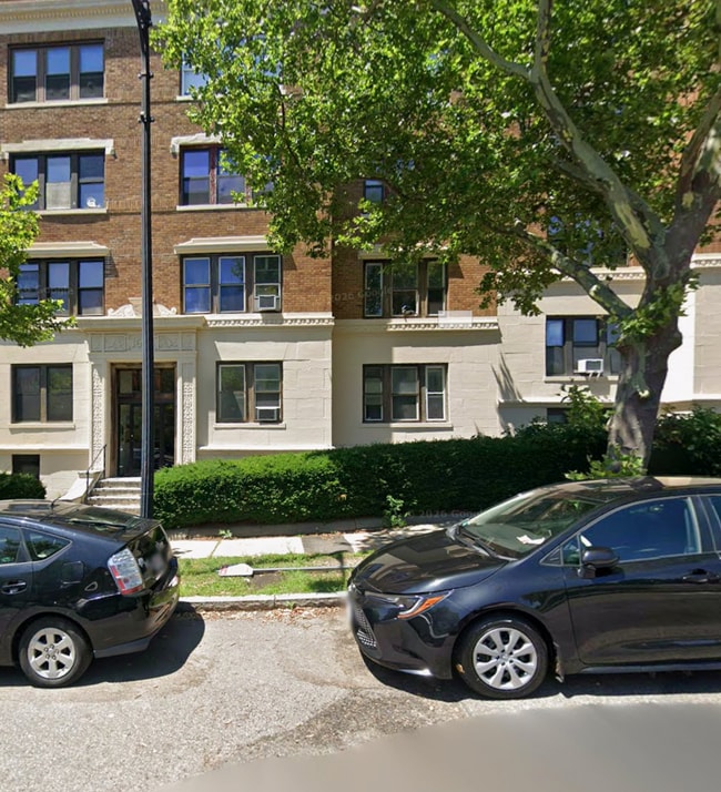 Building Photo - 1661 Commonwealth Ave