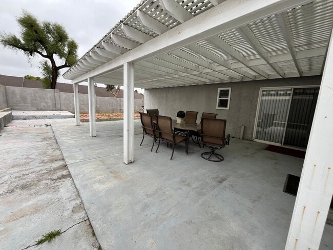 Building Photo - House for Rent Minutes from Mexico Border