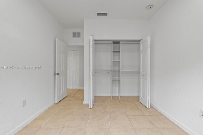 Building Photo - 18348 SW 139th Pl