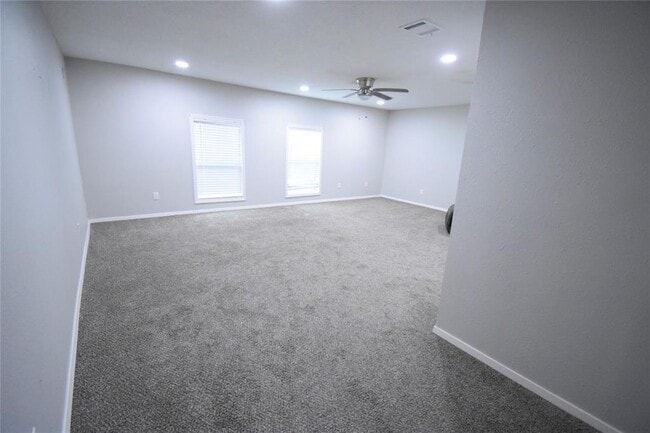 Building Photo - 4603 Meadowood Dr