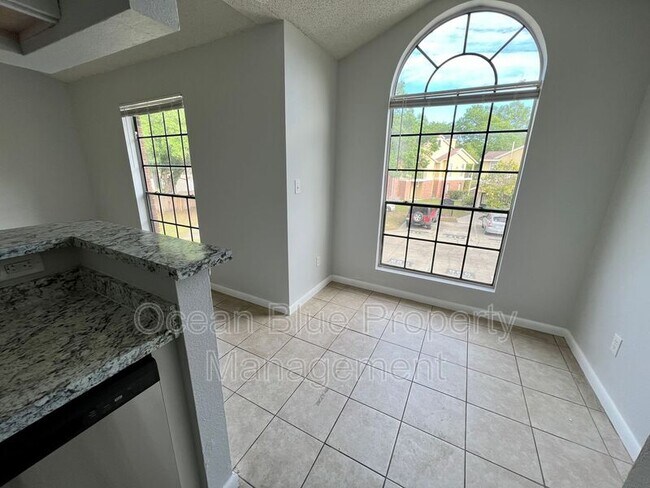 Building Photo - 8638 Fancy Finch Dr