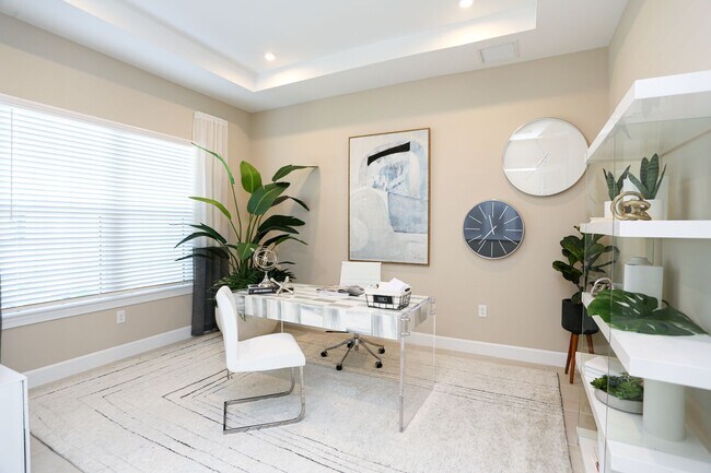 Building Photo - BRAND NEW** STUNNING POOL HOME**PROFESSIONALLY DECORATED**3 BEDS + DEN/ 3 FULL BATHS***ESPLANADE ...