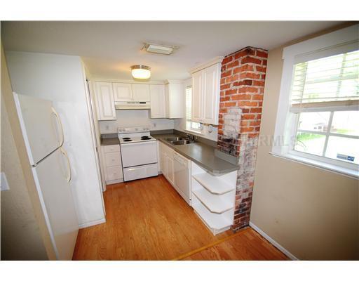 Building Photo - 317 E Livingston St