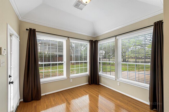 Building Photo - 22319 Fairbay Dr