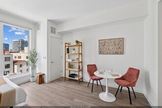 Building Photo - 179 Academy St