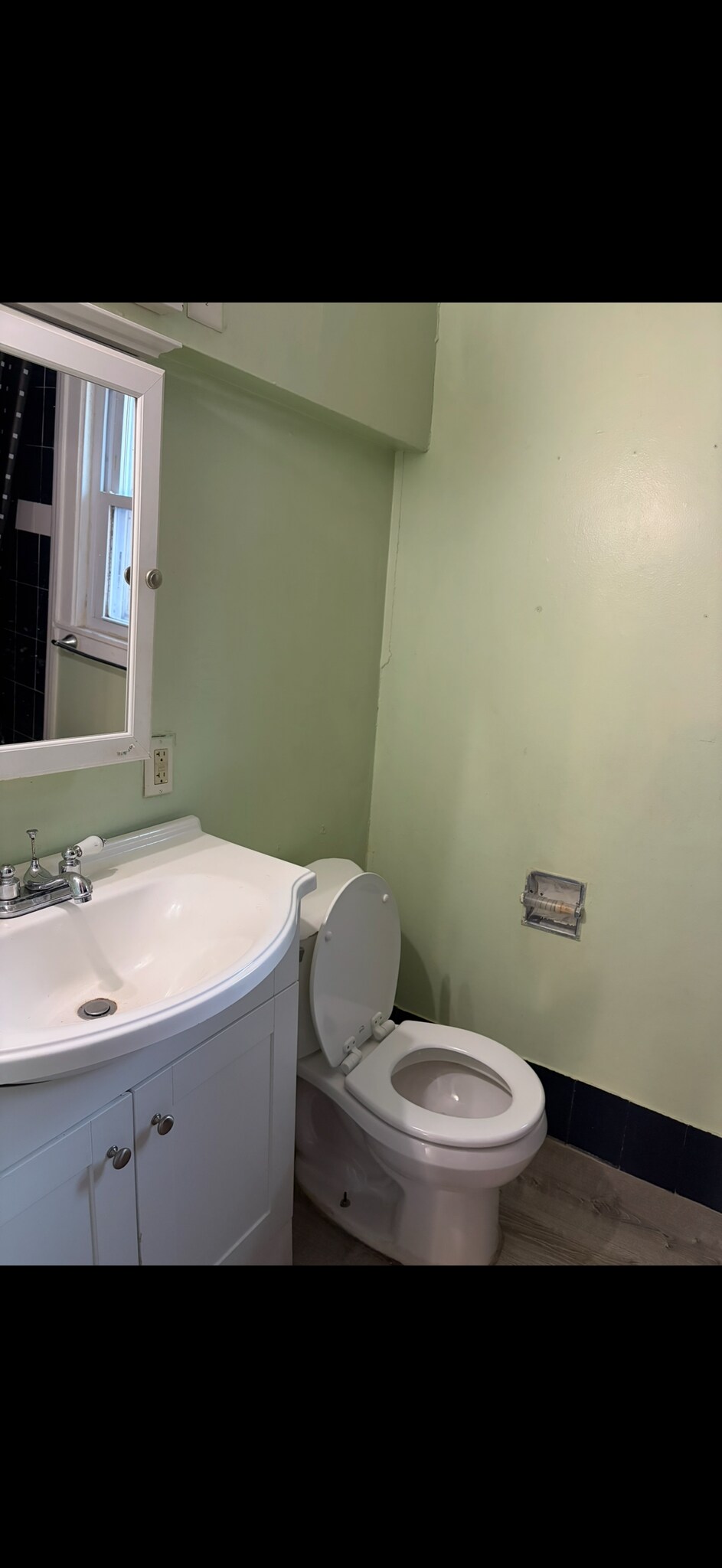 Building Photo - 180 Wessels Ave