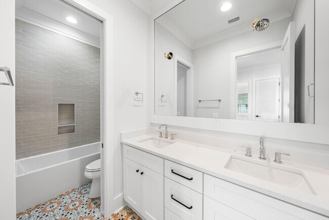Building Photo - 40 Casa Breeze Ln