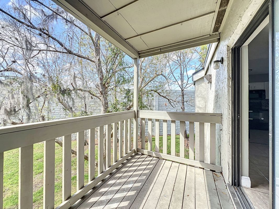 Building Photo - 163 Springwood Cir