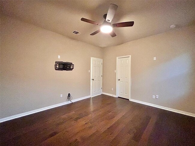 Building Photo - 22209 Cross Timbers Bnd